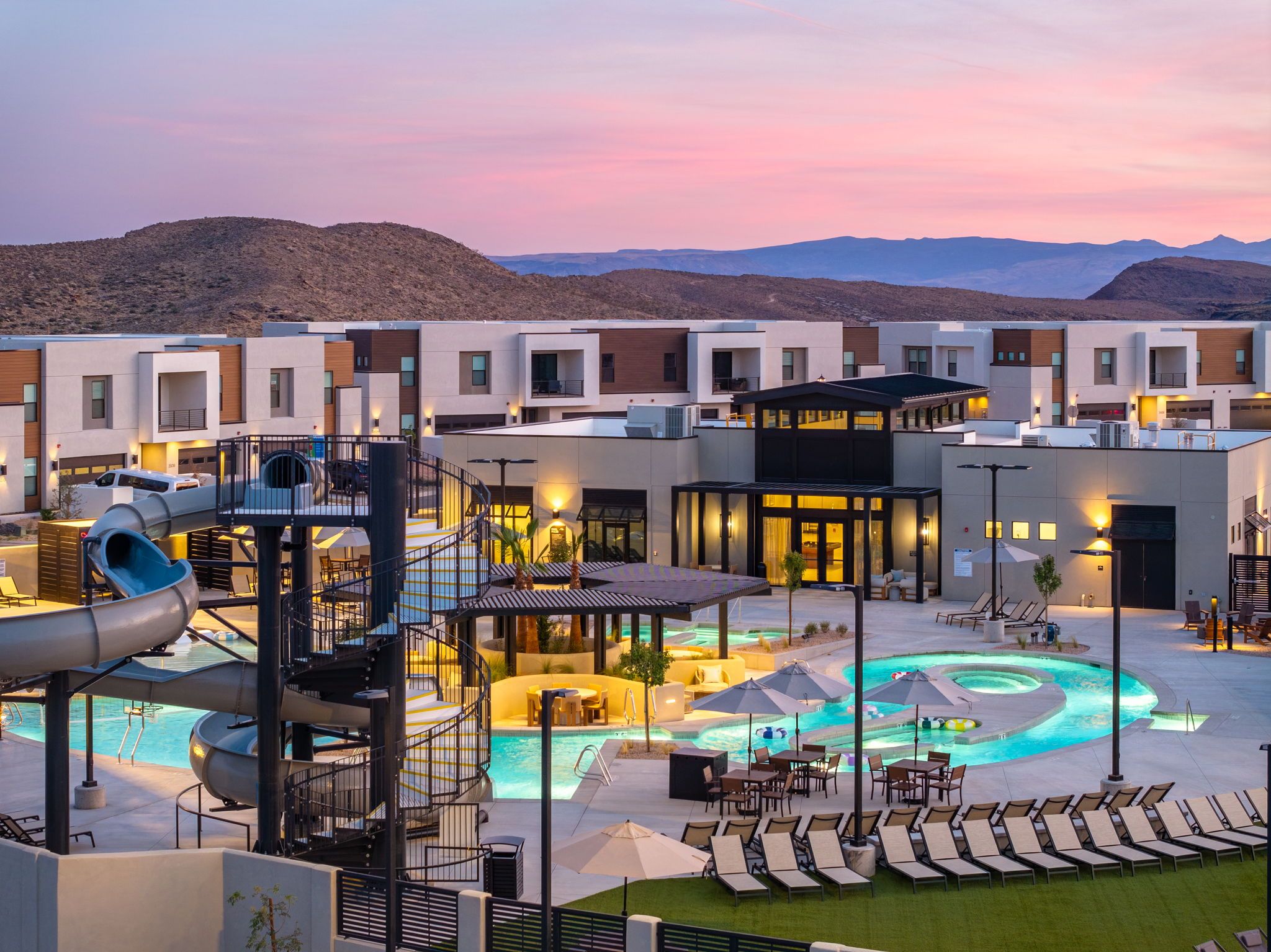 60-web-or-mls-Isle Clubhouse Amenity-61.jpg