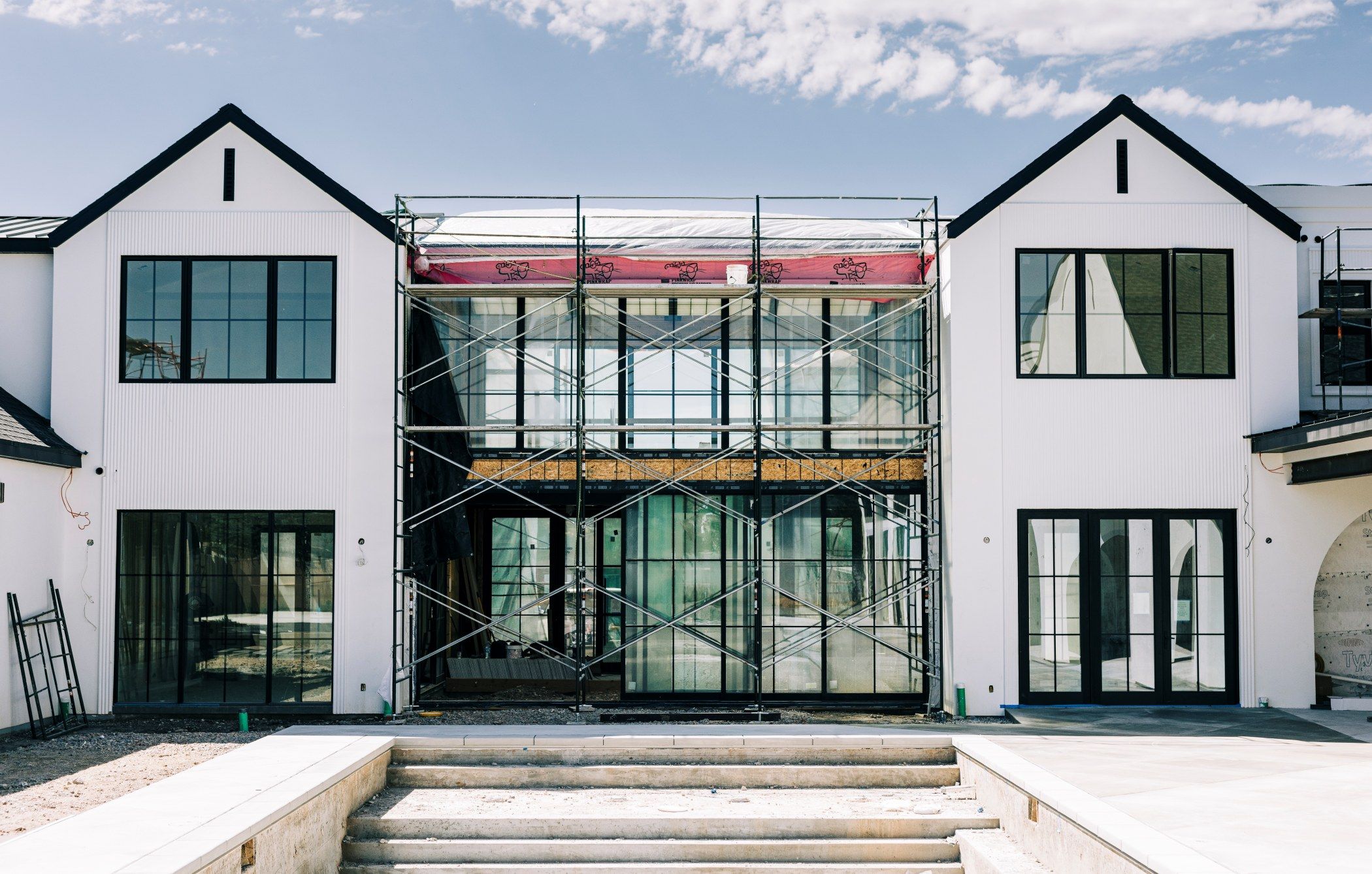 Builder_BTS Content_Color-27 (1) 2.jpg