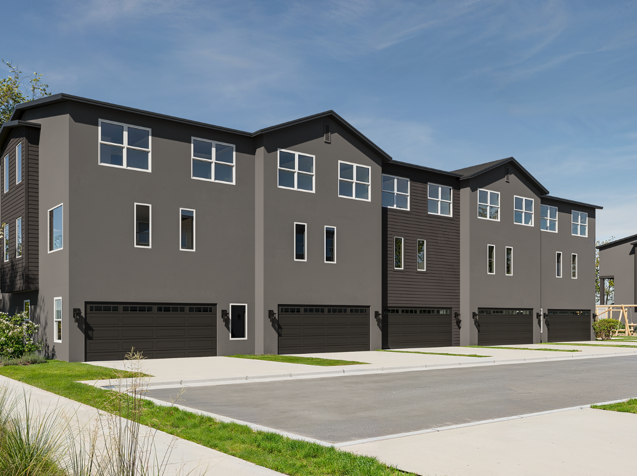 Holly Exterior Back
